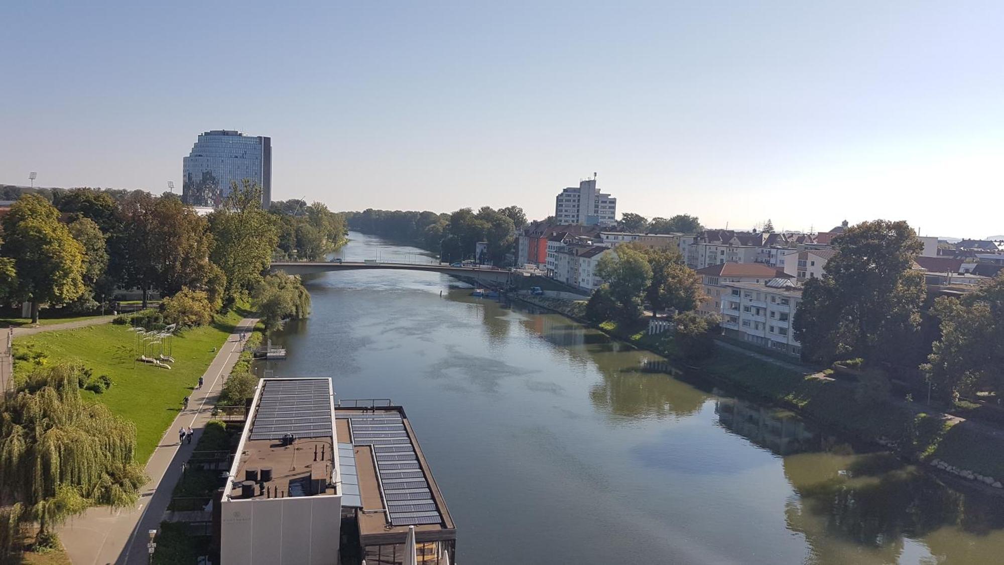 100M Zum Ulmer Muenster: 57M² Wohnung An Der Blau Kültér fotó